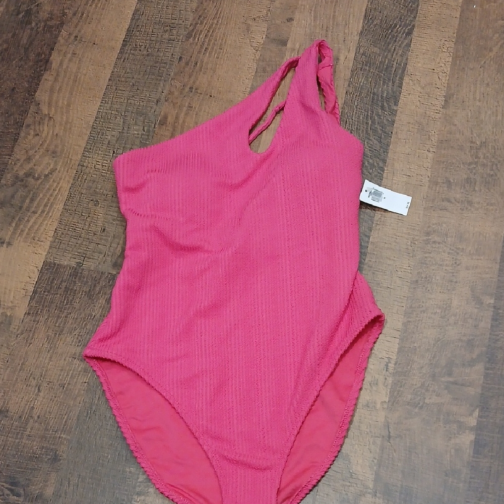 New!!  Old Navy Hot Magenta Asymmetrical One Pc Swimsuit Sz Med